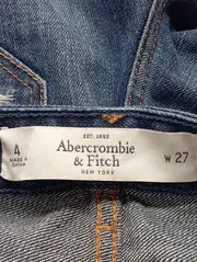 Vorschaubild ABERCROMBIE & FITCH Destroyed Jeans 3