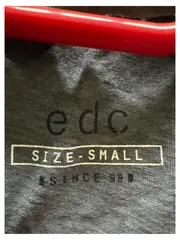 Vorschaubild 2 von EDC Damen T-Shirt Grau Gr. 36/S Casual mit Schriftzug und Lochmuster