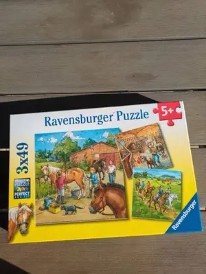 RAVENSBURGER Puzzle