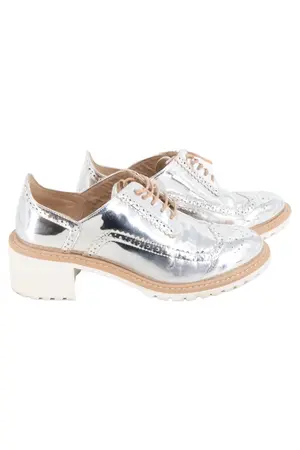 STRADIVARIUS Schnürschuhe