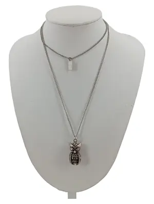 MINT. Halskette mit Anhänger