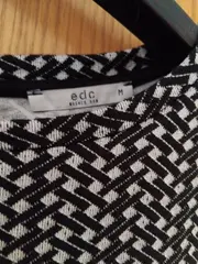 Vorschaubild 3 von EDC Damen Freizeitkleid Gr. 38/M Schwarz Weiß Grafisch Casual