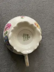 Vorschaubild 2 von Teetasse Pompadour Weiß Porzellan Blumen Klassisch