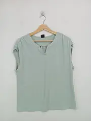 Vorschaubild 2 von Damen Bluse Kurzarm Uni Grün Gr. 38/M Freizeit Casual