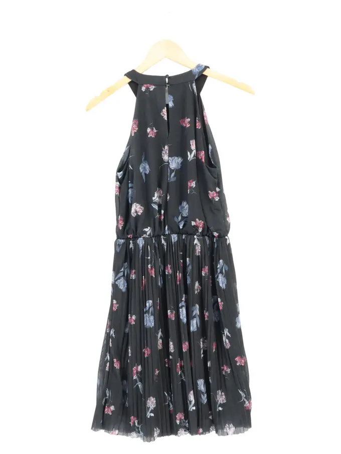 ABOUT YOU Sommerkleid Bild 2