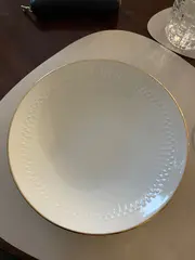 Vorschaubild 3 von LUXOR Kuchenteller Porzellan Weiß Elegant Strukturmuster 22cm