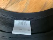 Vorschaubild 3 von Kinder Langarmshirt Gr. 140 Schwarz mit Schriftzug