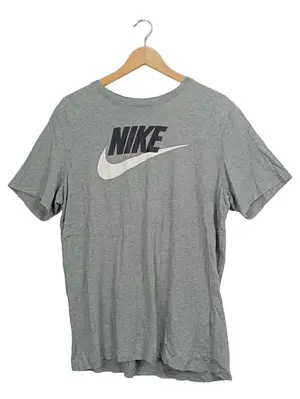 NIKE T-Shirt