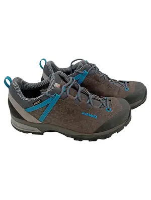 LOWA Outdoorschuhe