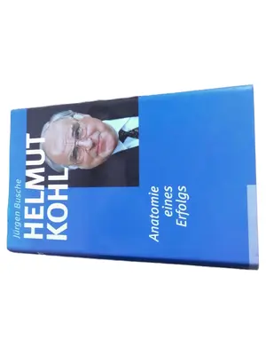 Politikbuch