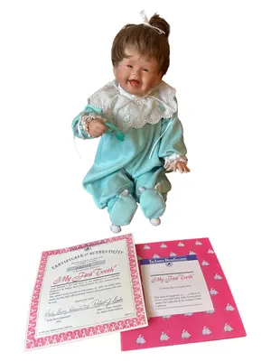 THE ASHTON-DRAKE GALLERIES Künstlerpuppe