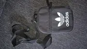 Vorschaubild 2 von Umhängetasche Herren Originals Festival Bag Schwarz Sportlich