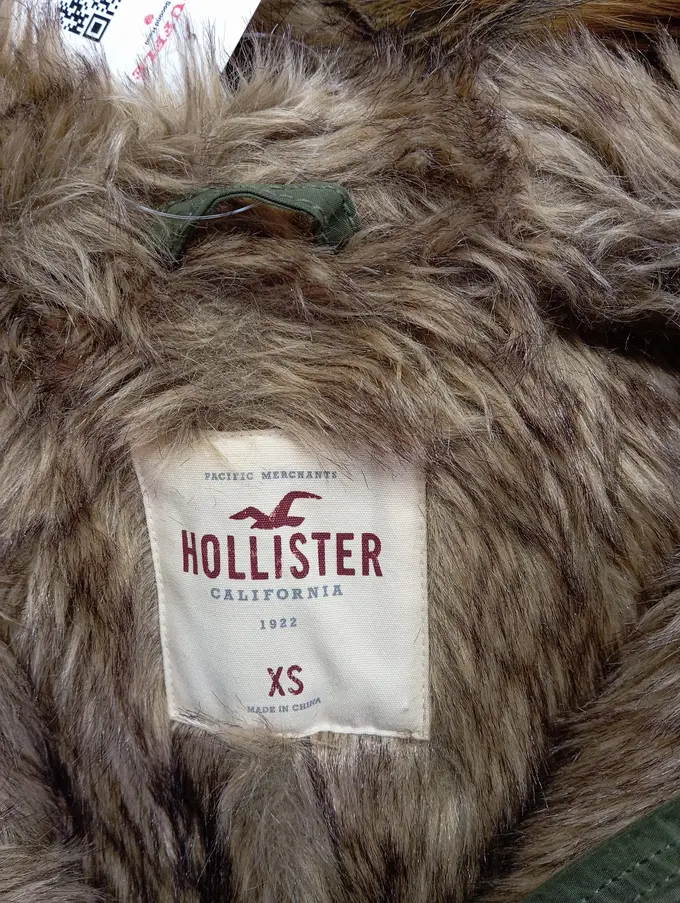 HOLLISTER Winterjacke Bild 3