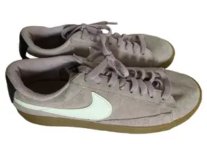 NIKE Sneaker low