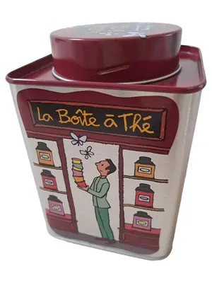 DERRIÈRE LA PORTE Teedose