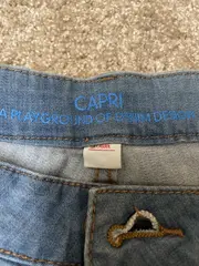 Vorschaubild 2 von Damen Jeans Capri Shorts Gr. 40 W31 Hellblau 3/4 Hose