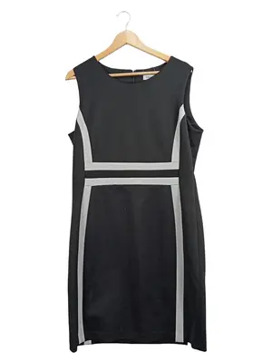 CALVIN KLEIN Etuikleid