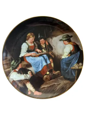 LILIEN PORZELLAN Wandteller