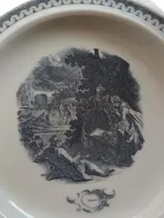 Vorschaubild 2 von OPM Wandteller Porzellan Klassisch Figuren Porträts Weiß 20cm