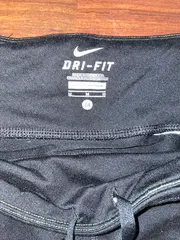 Vorschaubild 2 von Damen Dri-Fit 3/4 Capri Leggings Laufhose Schwarz Gr. M
