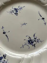 Vorschaubild 3 von Vieux Luxembourg Essteller 20cm Weiß Blumenmuster Porzellan
