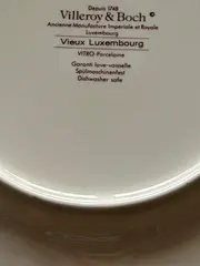 Vorschaubild 4 von Vieux Luxembourg Essteller 20cm Weiß Blumenmuster Porzellan