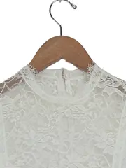 Vorschaubild 2 von Damen Top mit Spitze Weiß Gr. 36/S