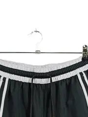 Vorschaubild 3 von Damen Sport Shorts Gr. 36/S Schwarz Sportlich