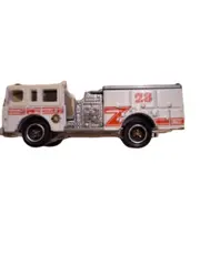 Vorschaubild 1 von Pierce Dash Fire Engine Feuerwehrauto Modell Weiß 8 cm