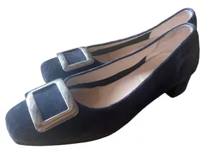 PHILLIP HARDY Pumps