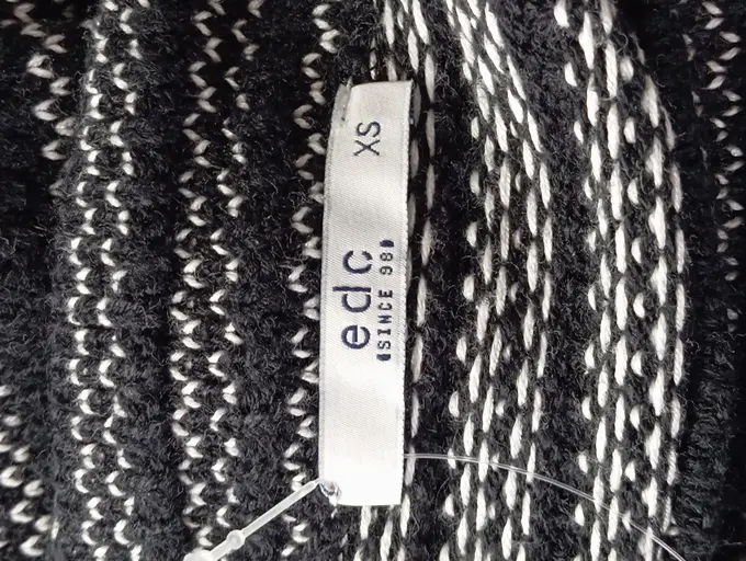 ESPRIT Strickkleid Bild 3