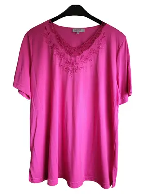 MALVA T-Shirt