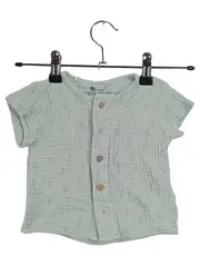 Vorschaubild 1 von Baby T-Shirt Gr. 68 Musselin Grün Palmen Knopfleiste