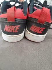 Vorschaubild 3 von Court Borough Low Sneaker Kinder Gr. 37.5 Rot Schwarz Leder