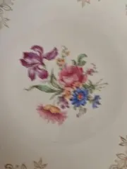 Vorschaubild 2 von Platzteller 31cm Porzellan Klassisch Blumenmuster Weiß Festlich