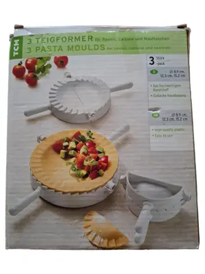 TCHIBO Ravioli Former
