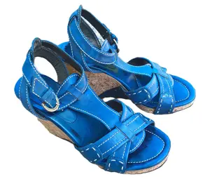 MARIPÉ Wedges