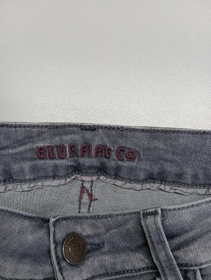 BLUE FIRE CO. Jeans Slim Fit Bild 3