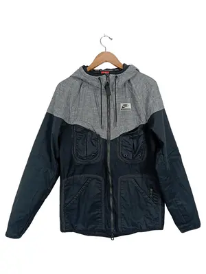 NIKE Windjacke