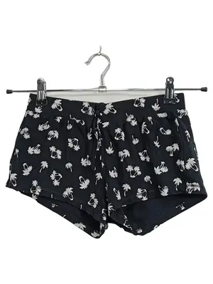 HERE & THERE Shorts
