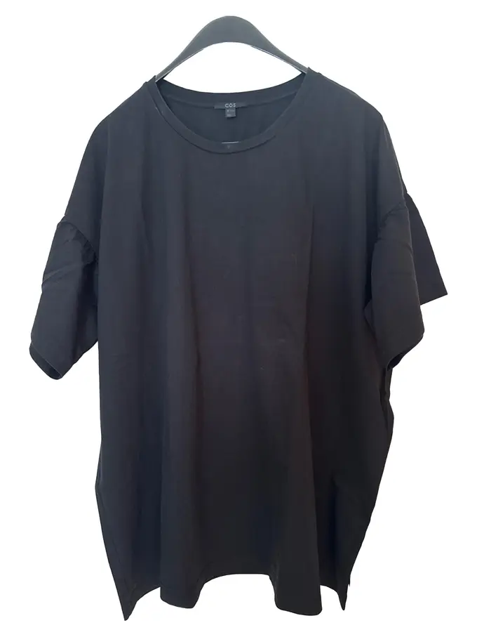 COS T-Shirt Bild 1