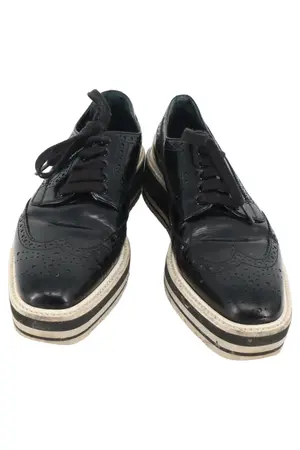 PRADA Schnürschuhe