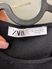 Vorschaubild 4 von Damen Top M Schwarz Modern Rippstrick Strassketten