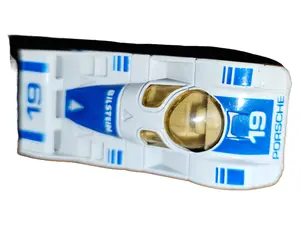 MAISTO Modellfahrzeug