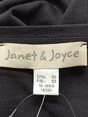 Vorschaubild JANET & JOYCE Langarmshirt 3