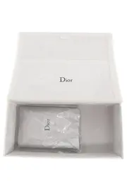 Vorschaubild 2 von Schmuckschatulle Damen Elegant Weiß Geometrisch 7x5cm Luxus Box