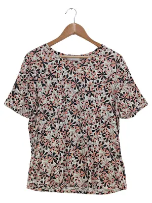 HELENA VERA T-Shirt