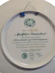 Vorschaubild 4 von Sammelteller Katzenkinder Spielplatz Gemüsebeet Porzellan Bradex