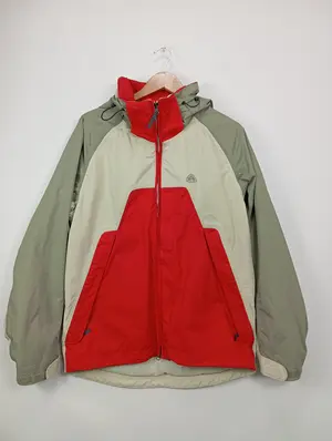 NIKE Skijacke