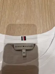 Vorschaubild 3 von Damen T-Shirt Logo EST. 1985 Weiß Gr. XS